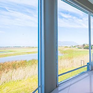 Suite Lake View